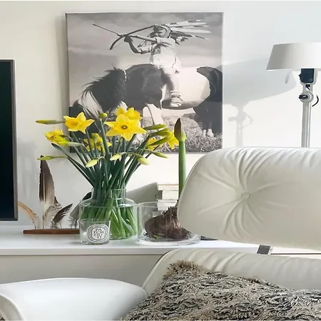 Fantastic With Double Bathroom Within Walking Distance Of The * Sint Maartensvlotbrug