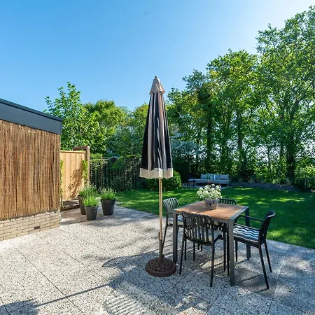Fantastic With Double Bathroom Within Walking Distance Of The * Sint Maartensvlotbrug